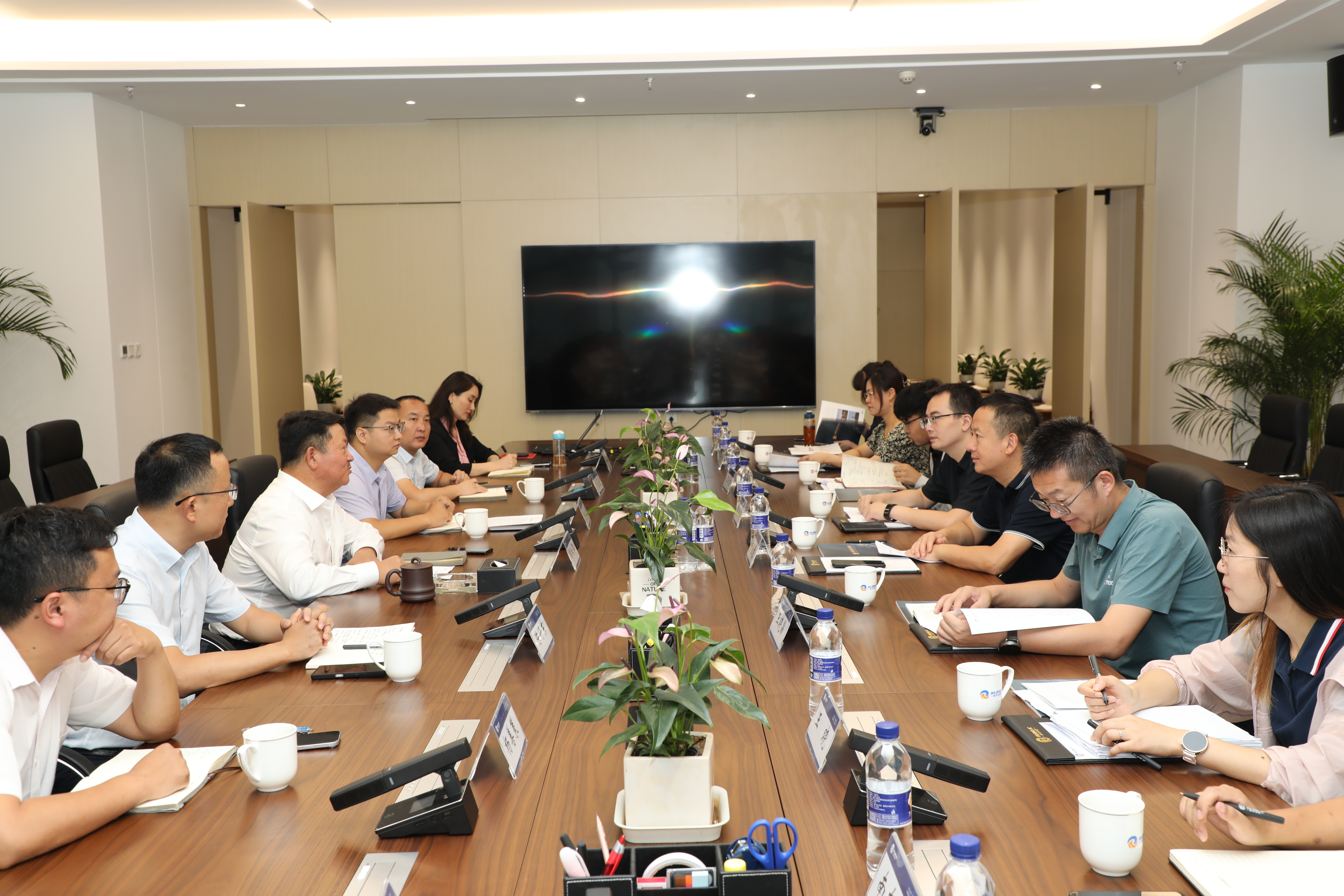 助力企业高质量发展|云南省交通厅综合运输处、中国铁路设计集团有限公司昆明分院一行莅临瑞和锦程调研指导