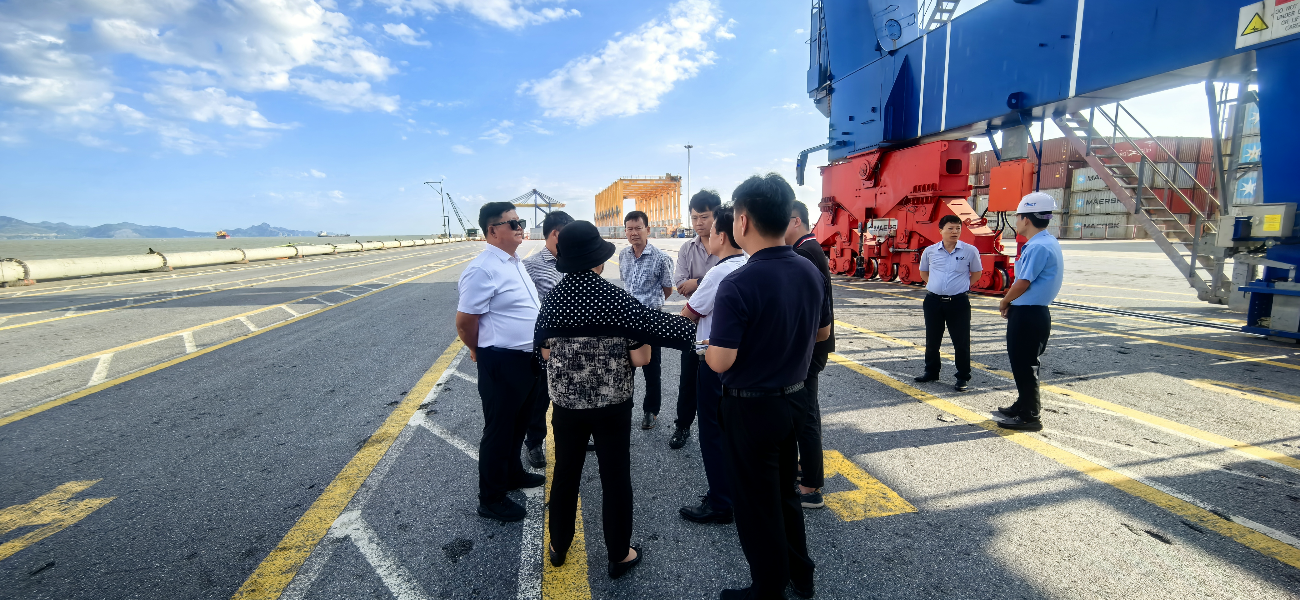 董事长段治葵带队考察中越跨境物流枢纽建设等项目